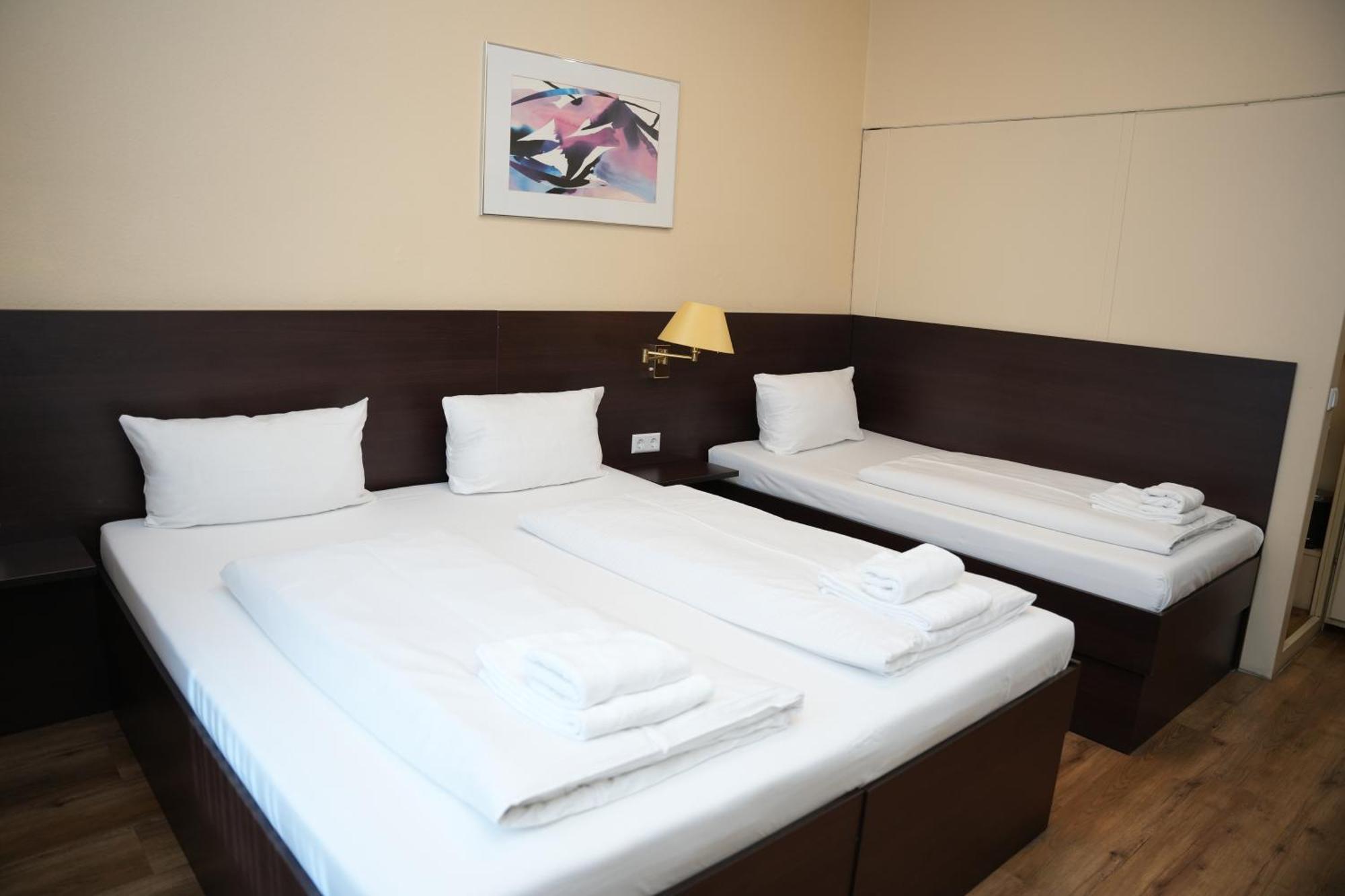 פרנקפורט Hotel Cityring מראה חיצוני תמונה